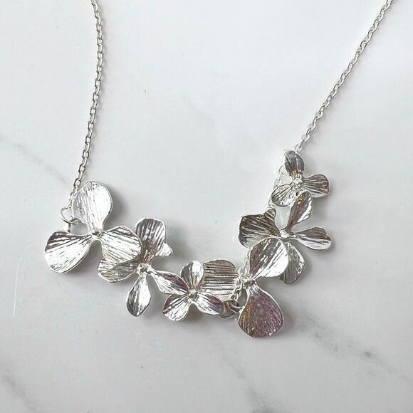 Silver Tone Floating Floral Pendant Necklace - Picture 1 of 6